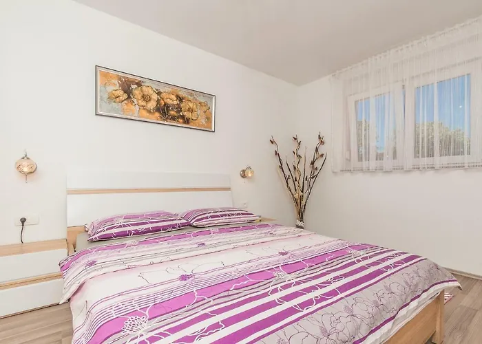 Karalic * Цриквеница