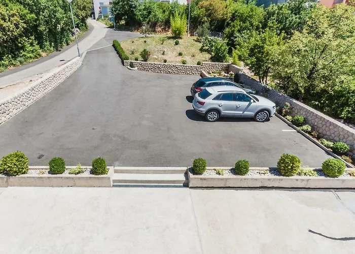 Karalic * Crikvenica